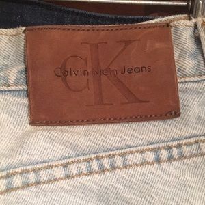 CK Calvin Klein White Wash High-Rise Jeans